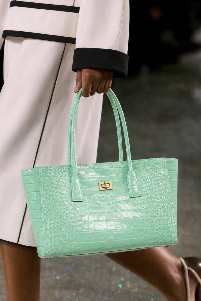 Leather Work Handbag - SHELKSBAG 광택 있는 크로커다일 엠보싱 토트백