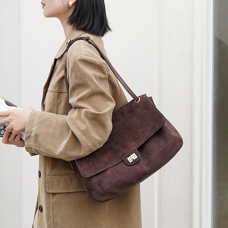 여성용 정품 스웨이드 가죽 숄더백, 조절 가능한 스트랩 - Leather Work Handbag 리뷰 및 가격